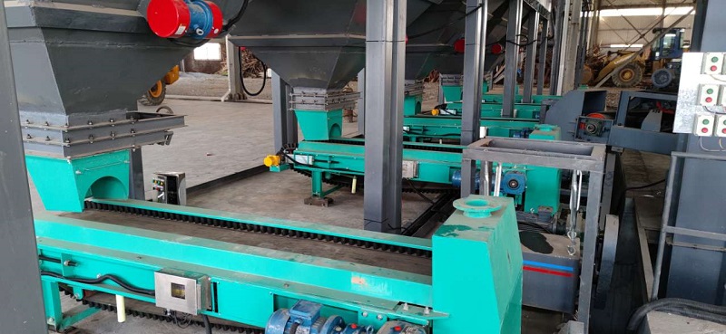 定量皮带给料机的三大构成模块：输送系统、动态称重、定量控制